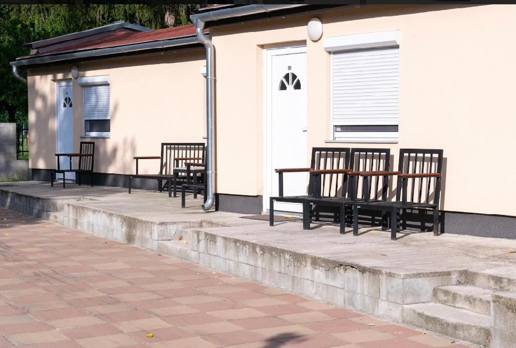 Sello Szabadidocentrum Domsod Exterior photo